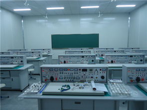 中國人民解放軍總參謀部信息化部直屬工廠職業(yè)技術(shù)學(xué)校實(shí)訓(xùn)風(fēng)采 聚焦職業(yè)技能培訓(xùn)